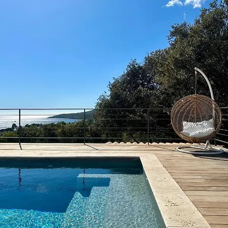 Villas De Standing Avec Magnifique Vue Mer Et Piscines Privees, Sagone Sagone  Exterior photo