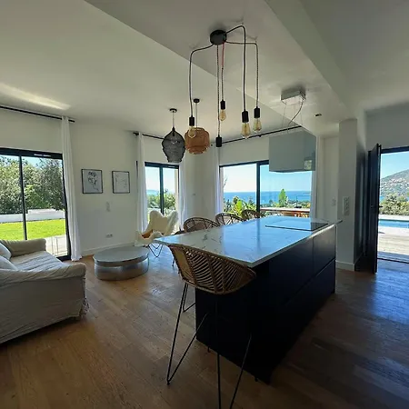 Villas De Standing Avec Magnifique Vue Mer Et Piscines Privees, Sagone Sagone  Exterior photo